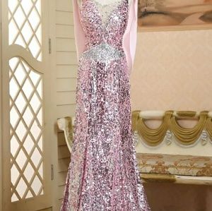 LONG GORGEOUS SEQUINED EVENING GOWN